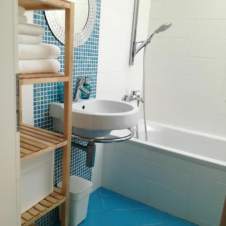 Apartma Luna דירה *